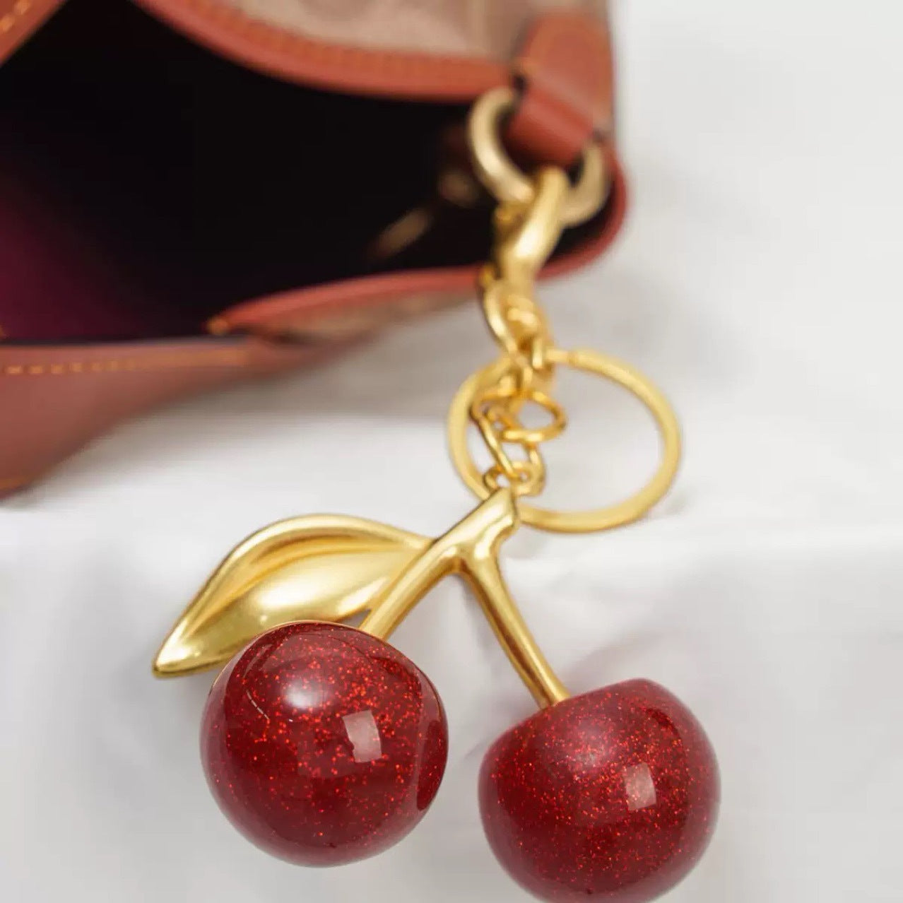 Charm Cereza